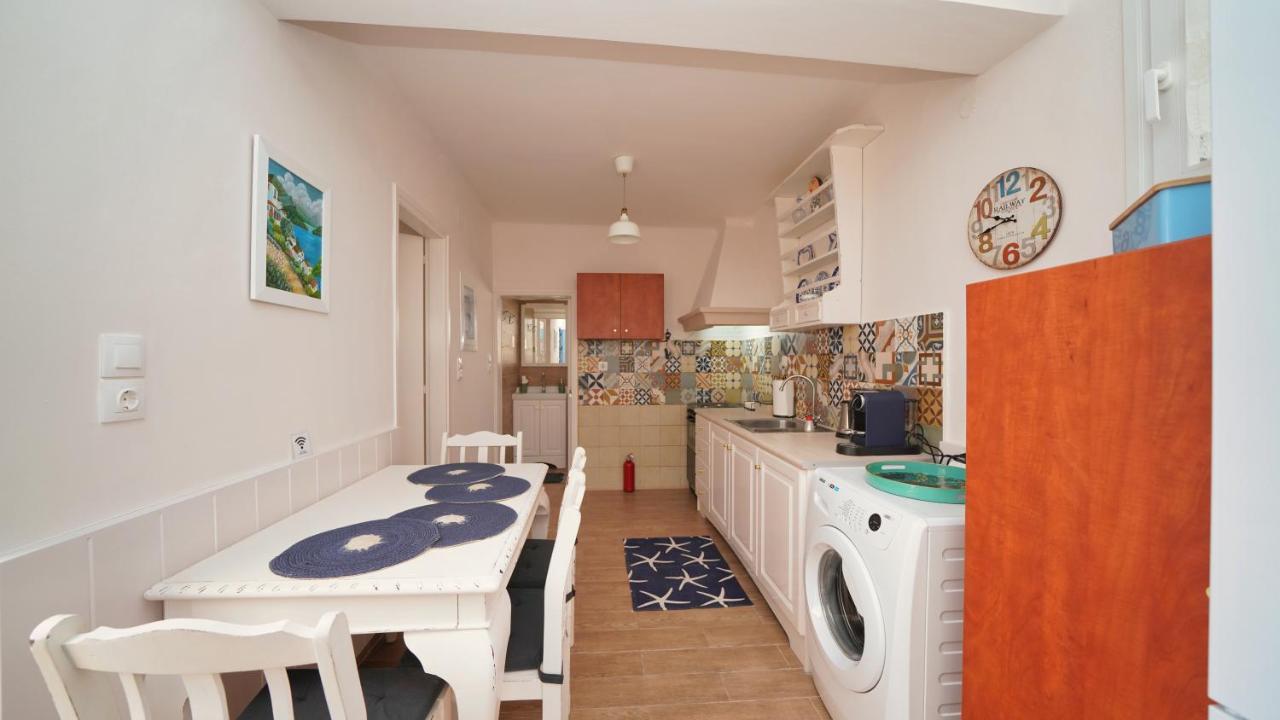Elli Apartment